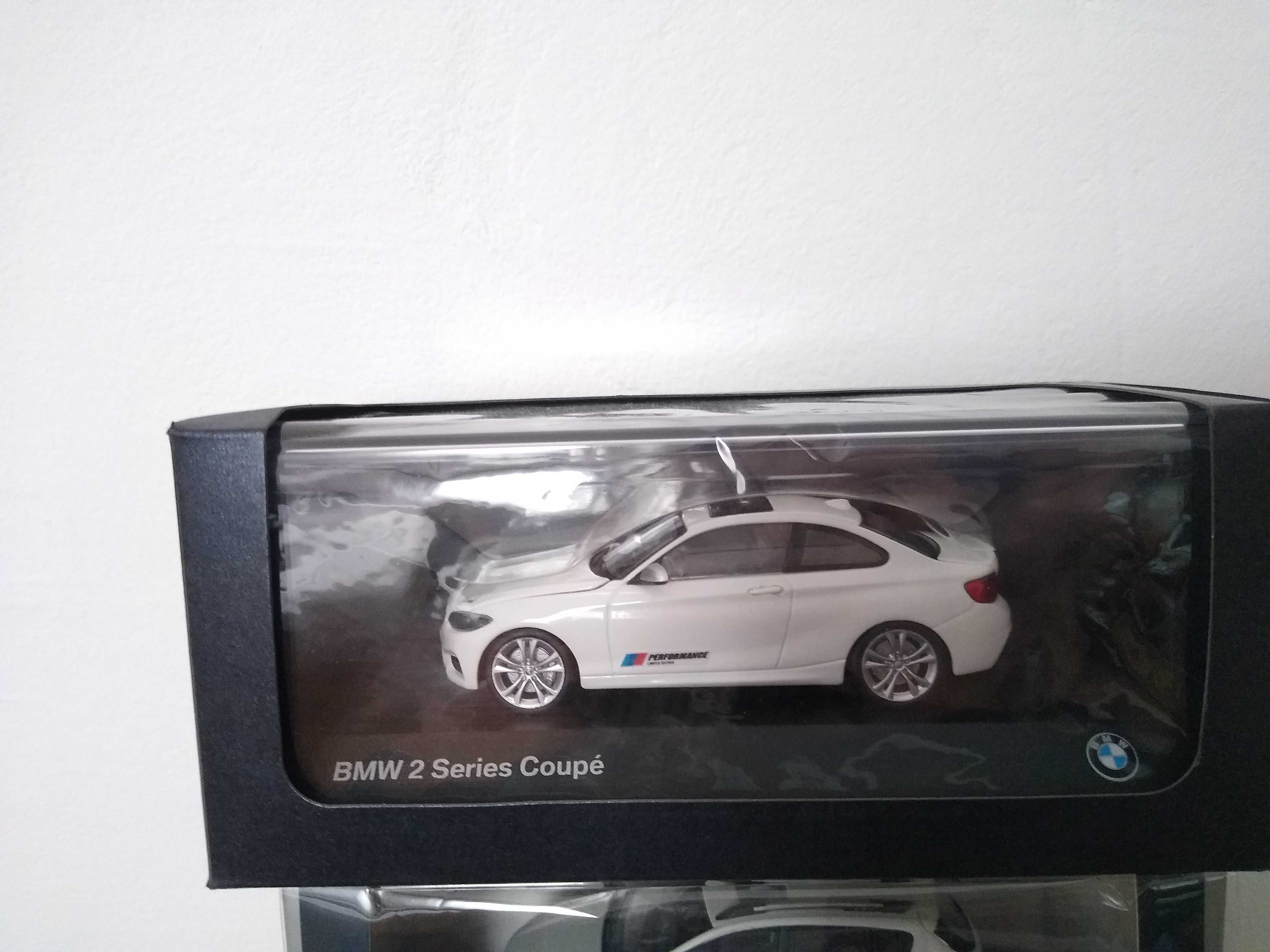 Vand macheta bmw seria: 2 coupe, 4 cabriolet, X6M la scara 1/43