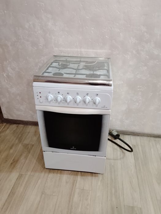 Продам электро-газовую плиту "Greta"