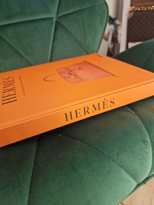 Книга каталог Hermes и Dior