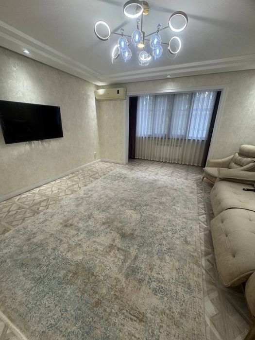 Срочно аренда квартира ойбек метро Чехова 60школа