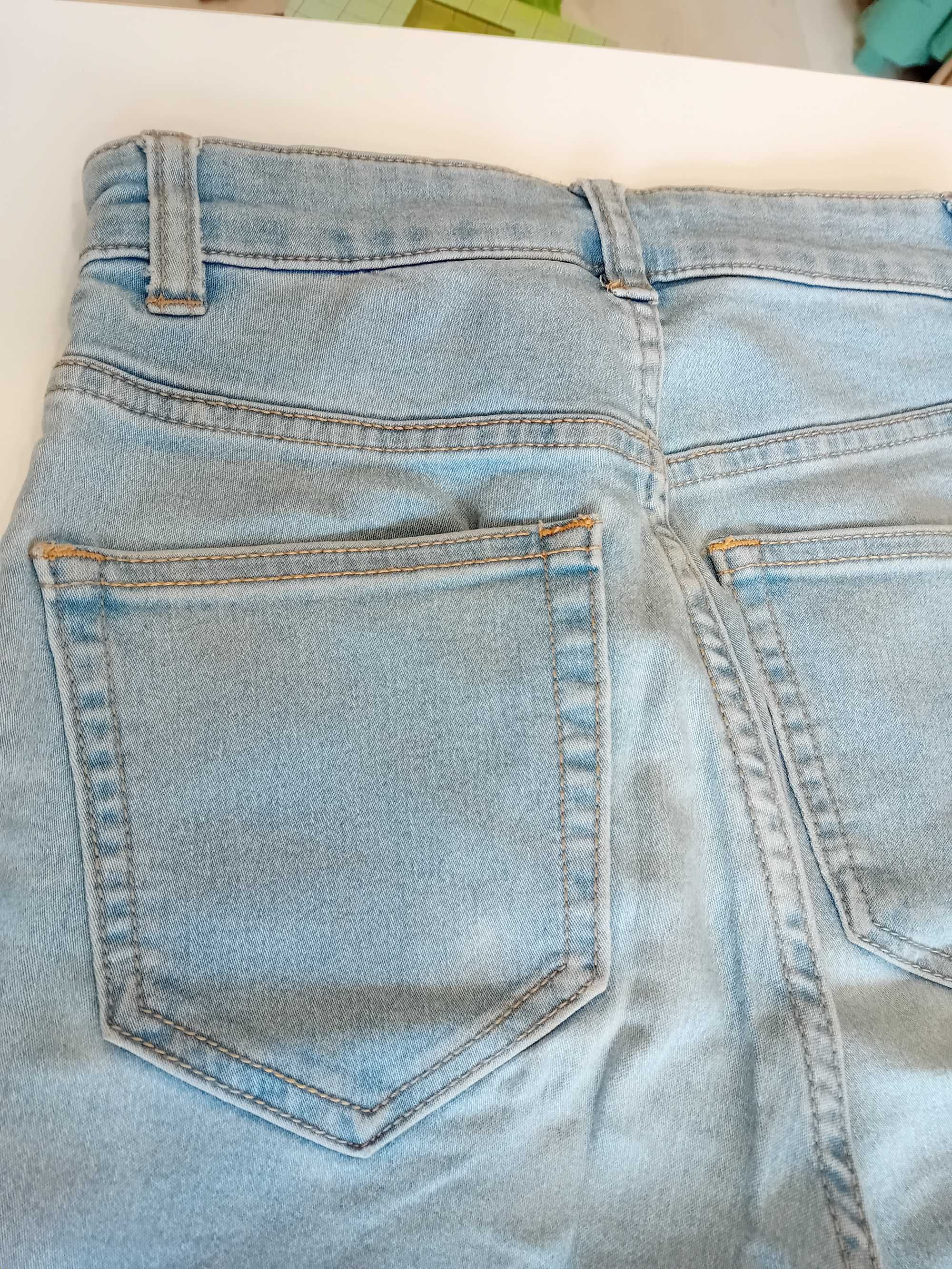 Дънки Bershka N32