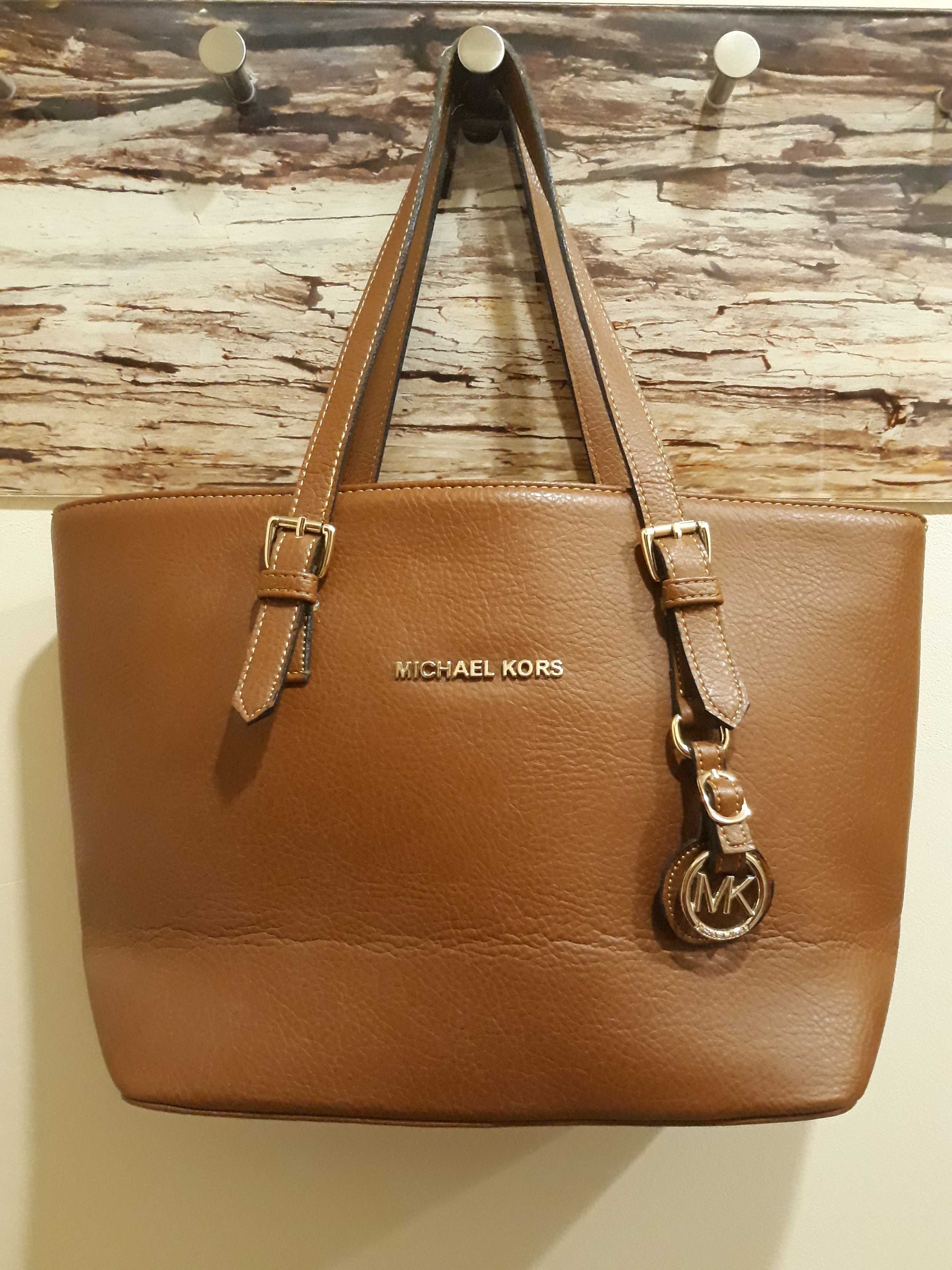 Нова дамска чанта Michael Kors