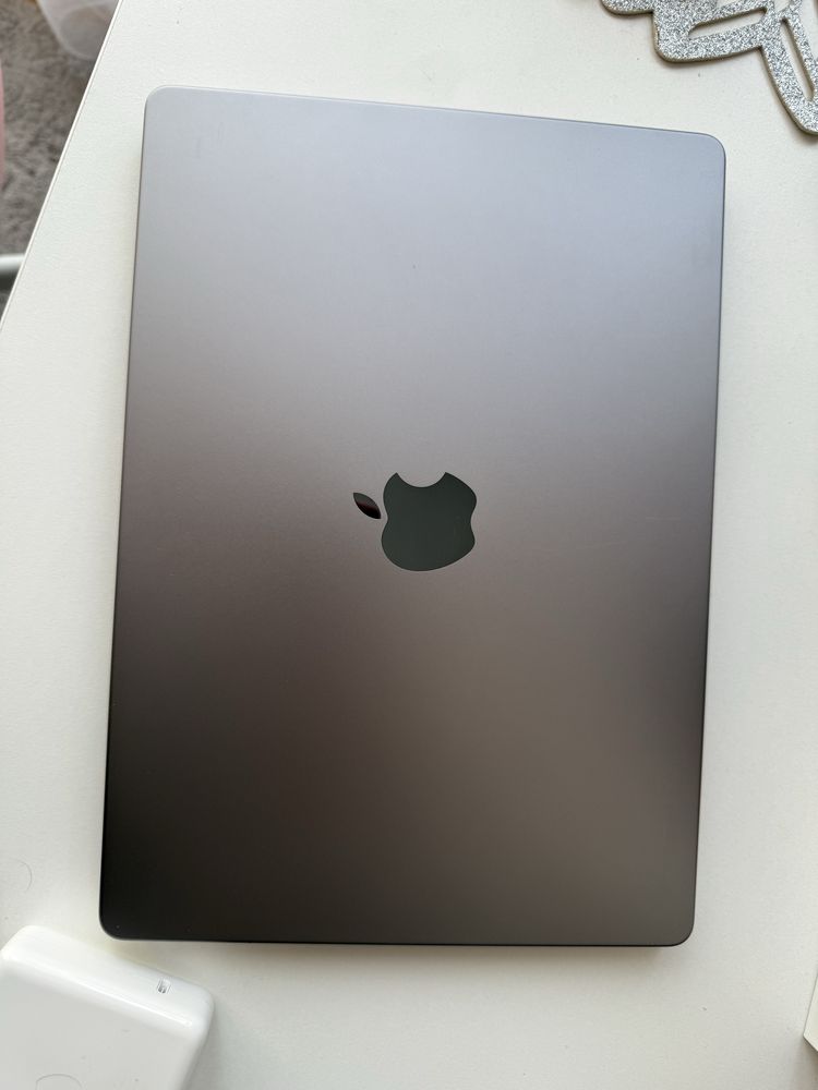Macbook pro m1 pro 14”