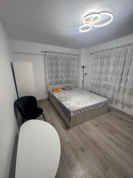Apartament de inchiriat, 2 camere decomandat, Ideal Residence
