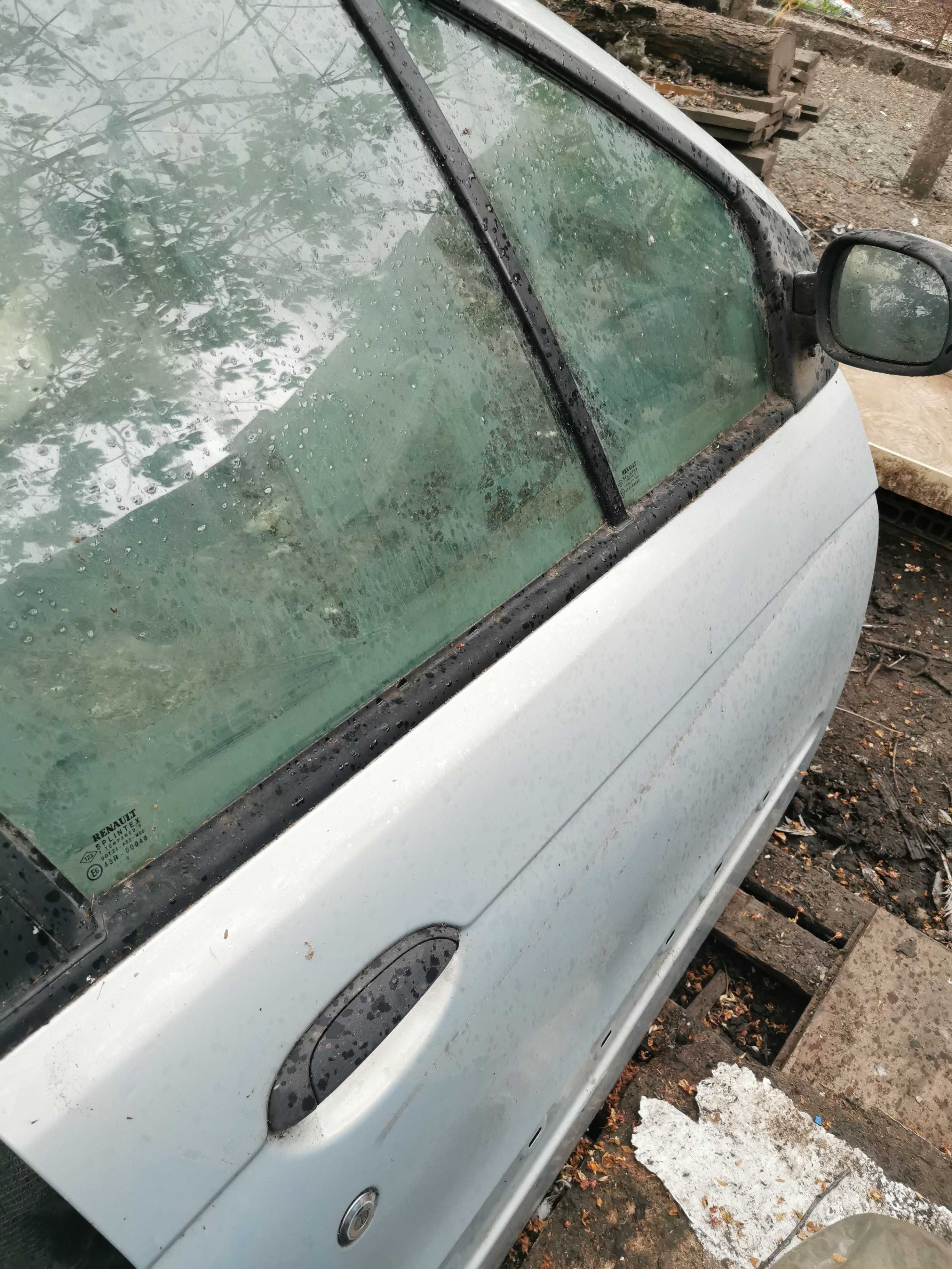 предна дясна врата с огледало за Renault megane scenic