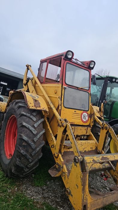Tractor încărcător frontal Volvo LM 620 Ifron