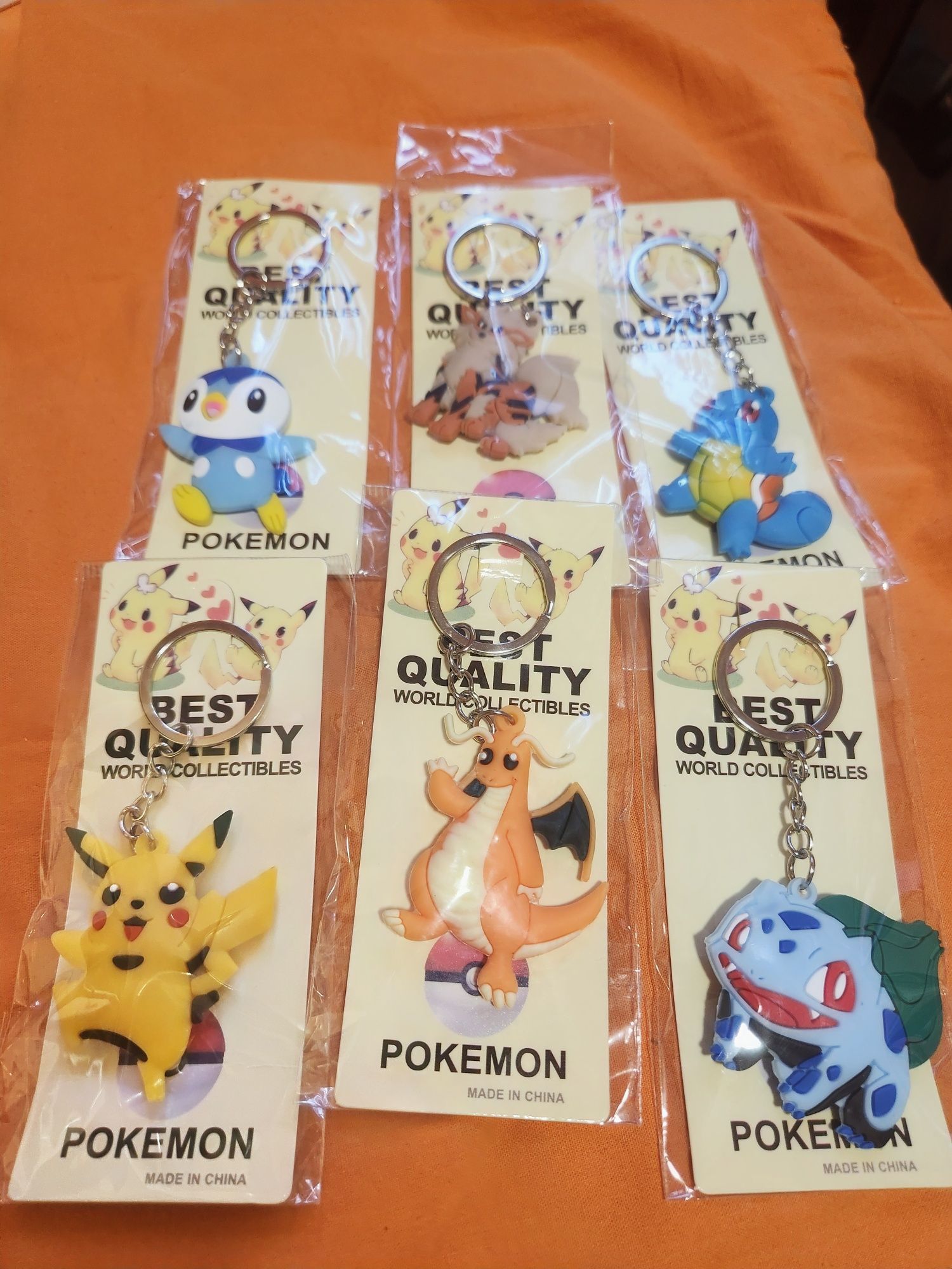 Pokemon гумени ключодържатели 14 броя
