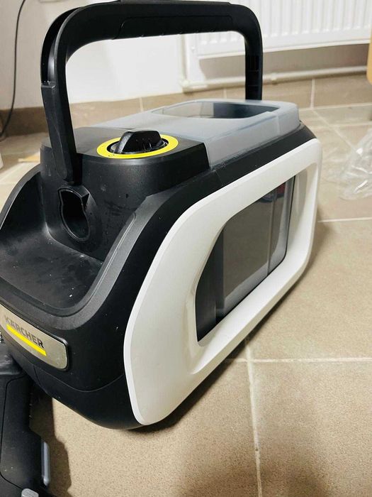 Aspirator cu spalare Kärcher SE 3 Compact , 500 W, rezervor apă 1,7 l