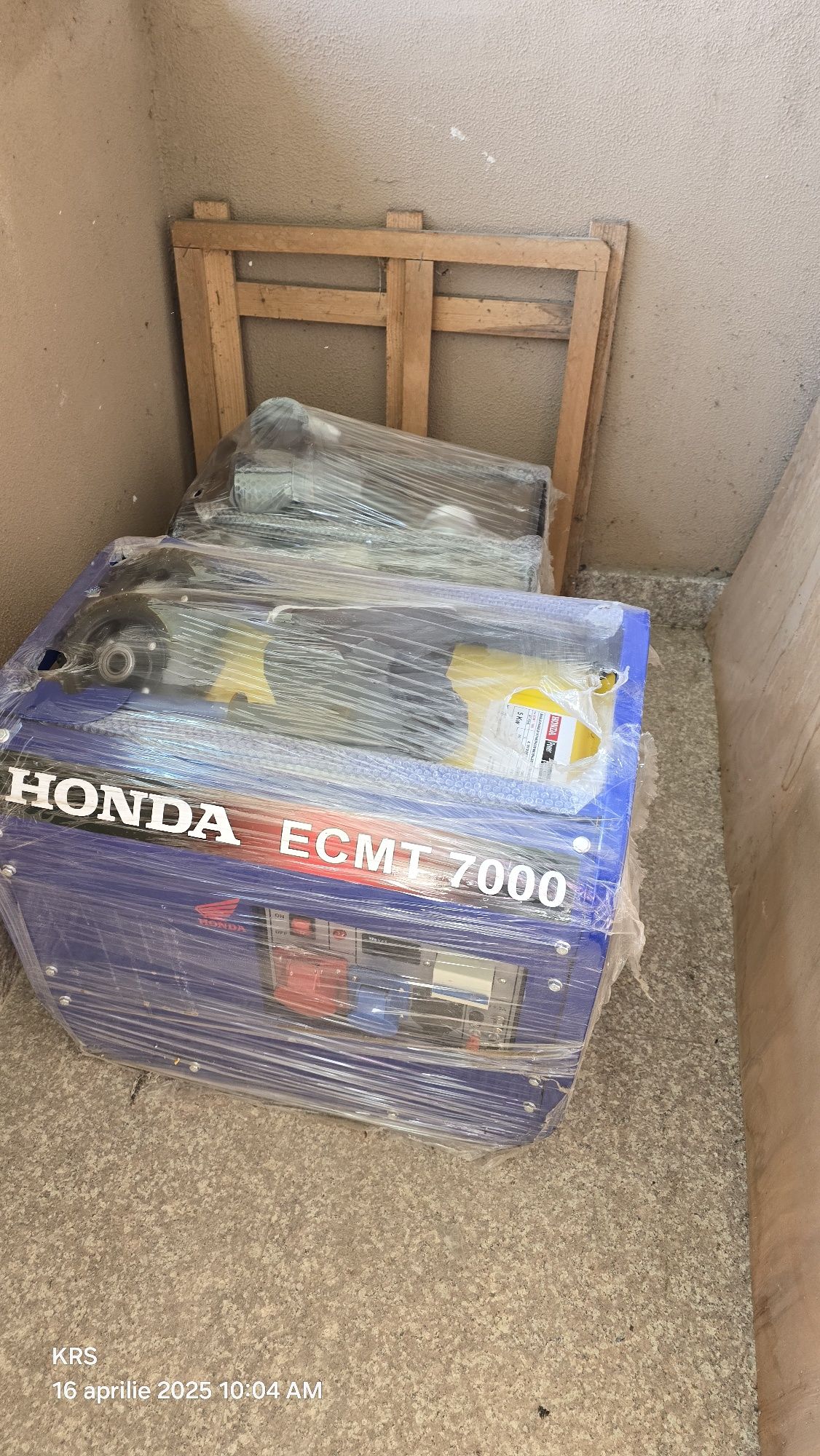 Generator și pompa apa