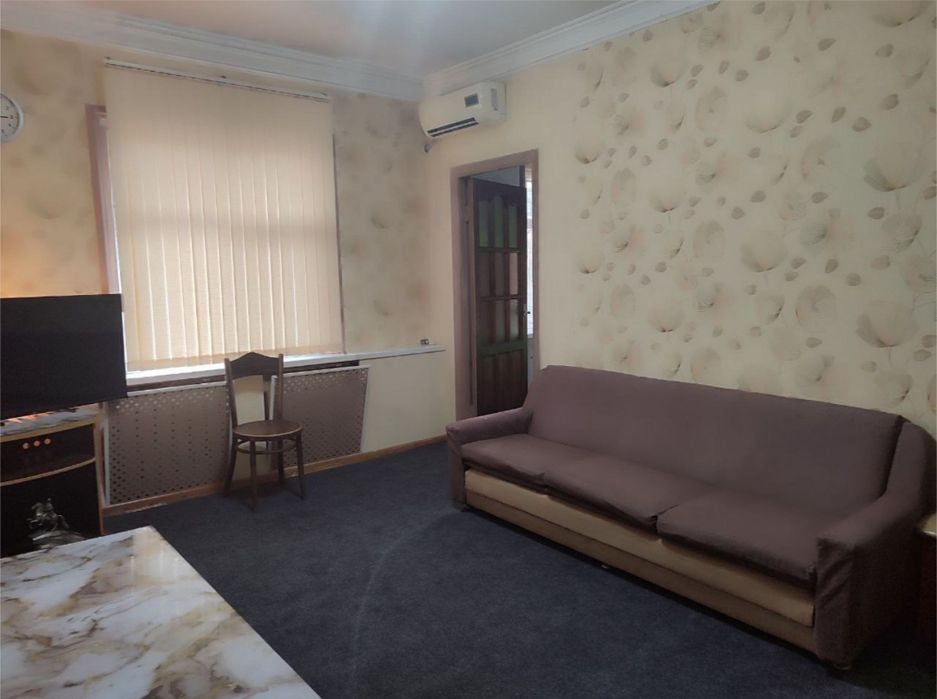 Юнусабад -1 Шахристанская 1 комн.квартира с обстановкой