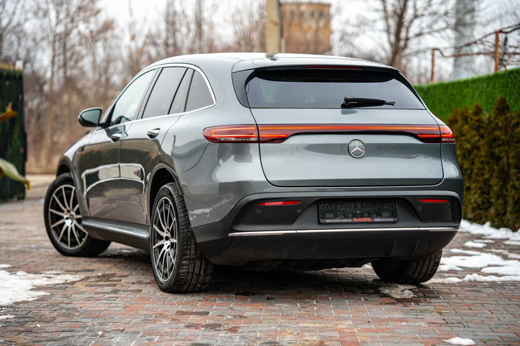 Mercedes-Benz EQC АМГ Line