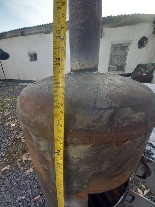 Буржуйка ручной работы.