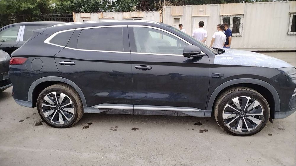 BYD SONG PLUS EV 605 $27200