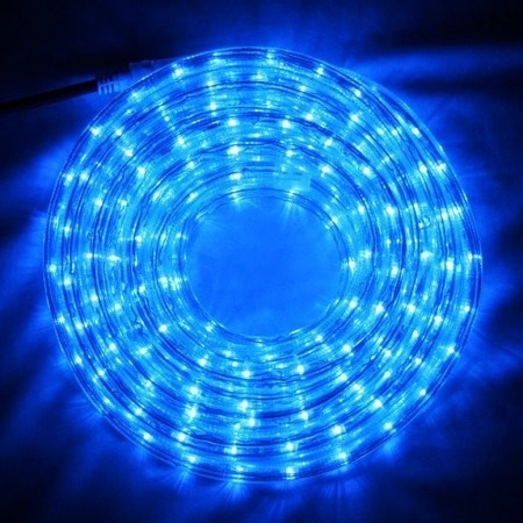 Светещ LED маркуч за коледна украса
Мощност: 20 W;
Дължина: 10 метра.