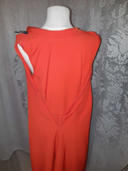 salopeta Nissa eleganta