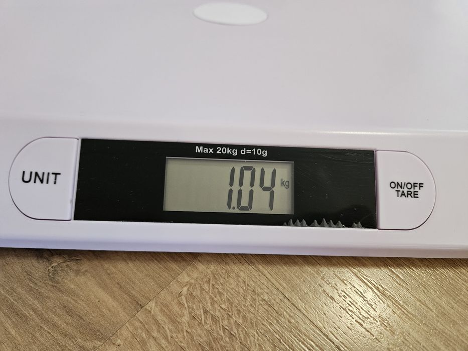 Електронна бебешка везна