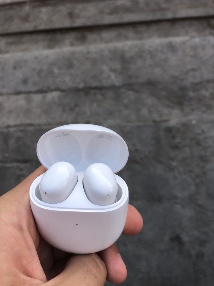 Наушники Xiomi Redmi buds 4