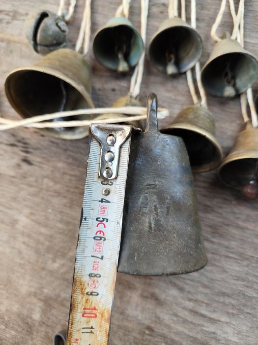 Камбанки и звънец