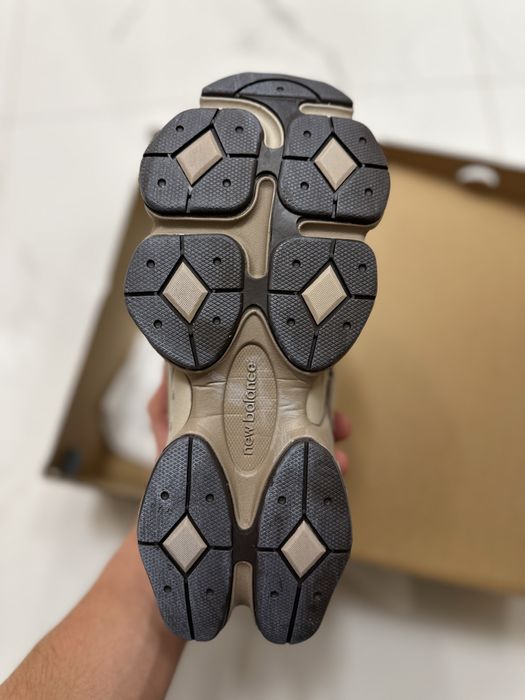 New Balance 9060 "Mushroom Brown"