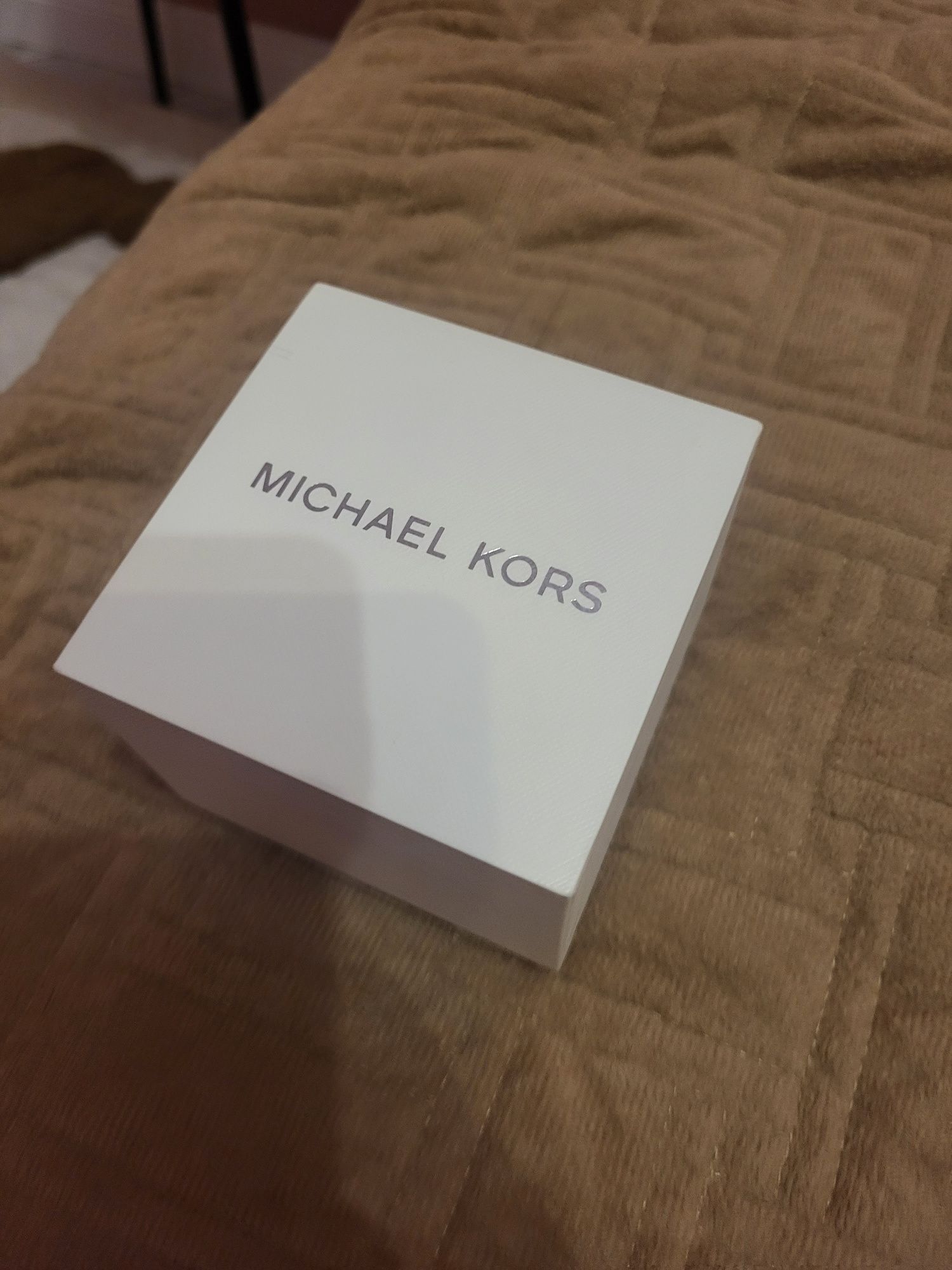 Часы MICHAEL KORS MK8761 синие