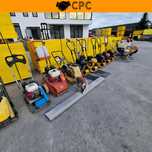 Inchiriez mai compactor picamere placa compactoare masina de taiat