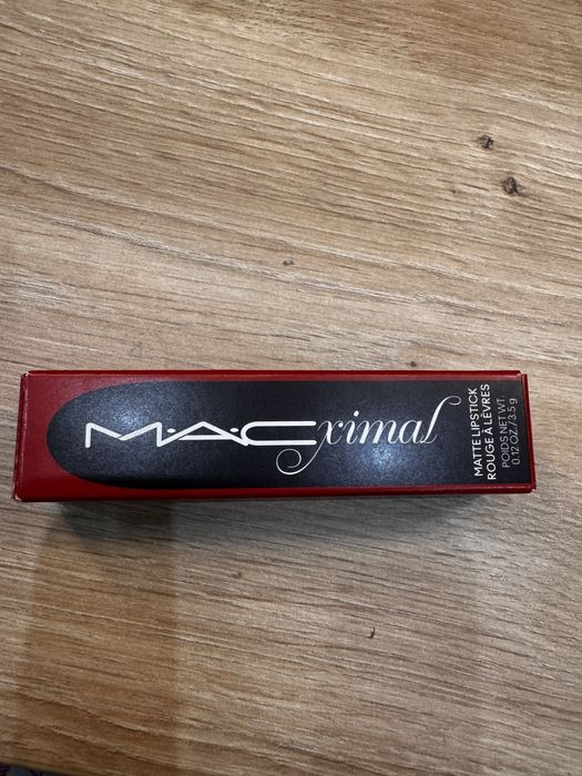Оригинално червило M.A.C
