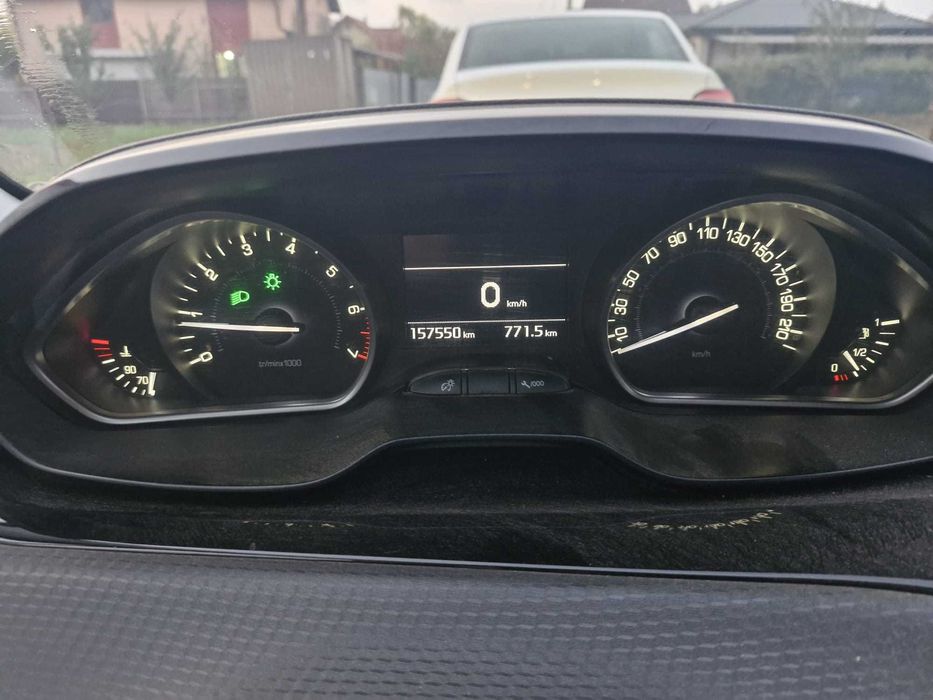 Peugeot 208 1.2 PureTech Allure 2017