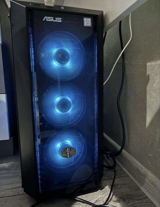 Геймърски компютър invidia 1050 ti процесор i3 8100