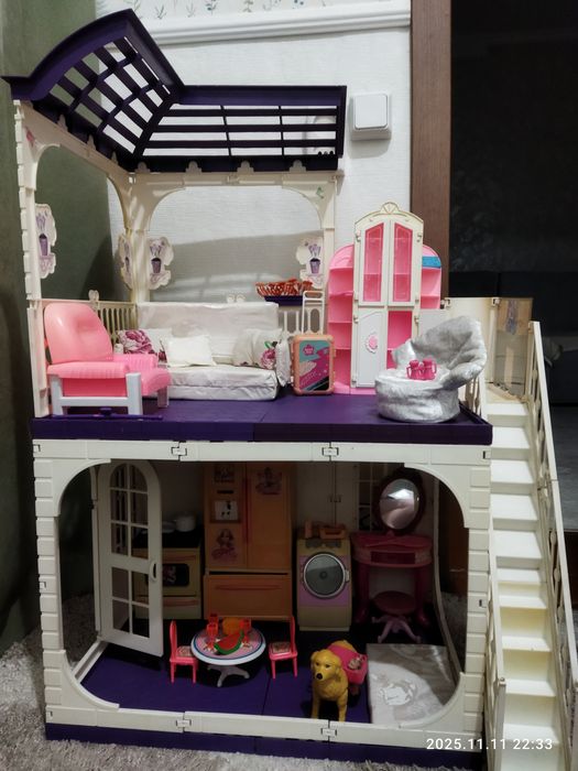 Домик для Барби с мебелью