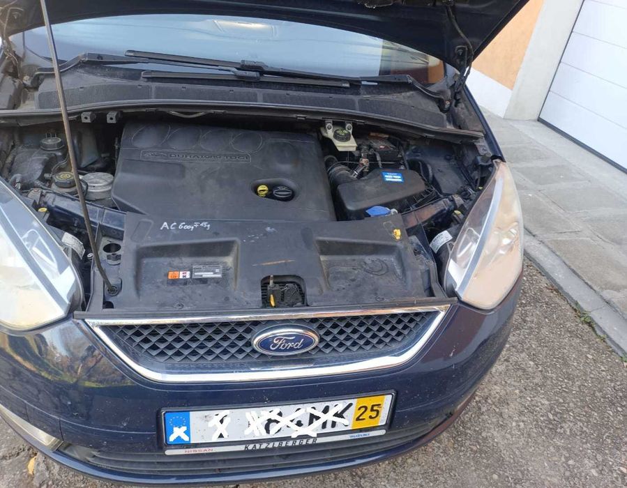Ford Galaxy 7 locuri ,  2.0 diesel,  6 viteze