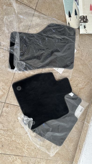 Мокетни стелки за Шкода Супърб III