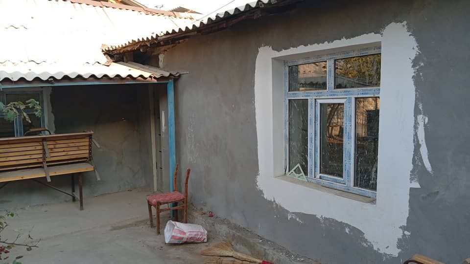 Srochna sotiladi uy 31490$