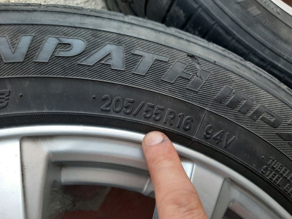 Продам диски почти новые
