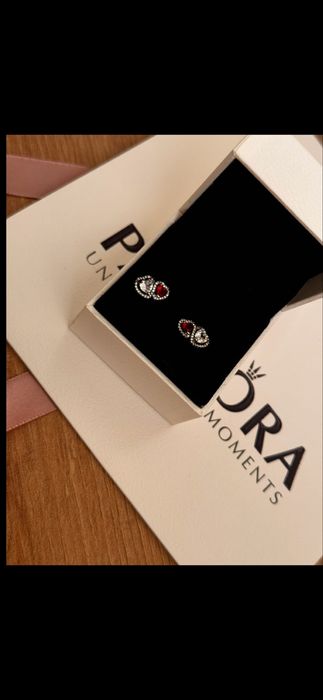 Пандора обеци Pandora