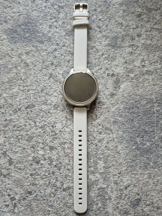 Garmin Lily 2 Active в гаранция