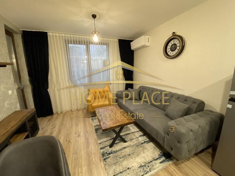 Дава се под наем Двустаен апартамент в Варна, Левски - 65 кв.м за 714 € - Снимка #3