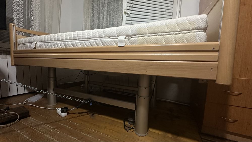 Електрически отропедично болнично легло