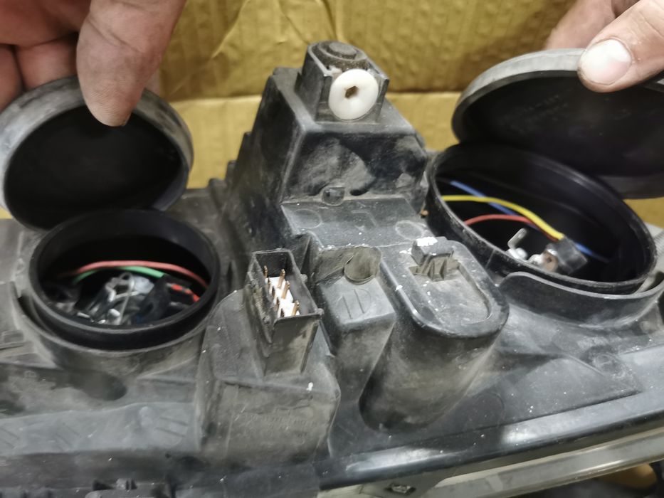 Фарове за peugeot 307