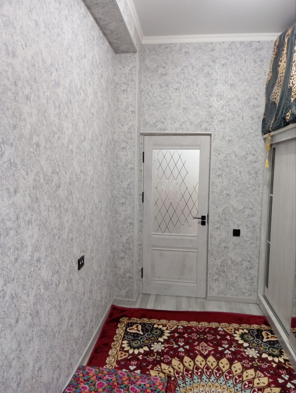СРОЧНО Продается 2ком квартира !