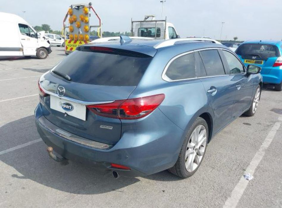 Mazda 6 На части
