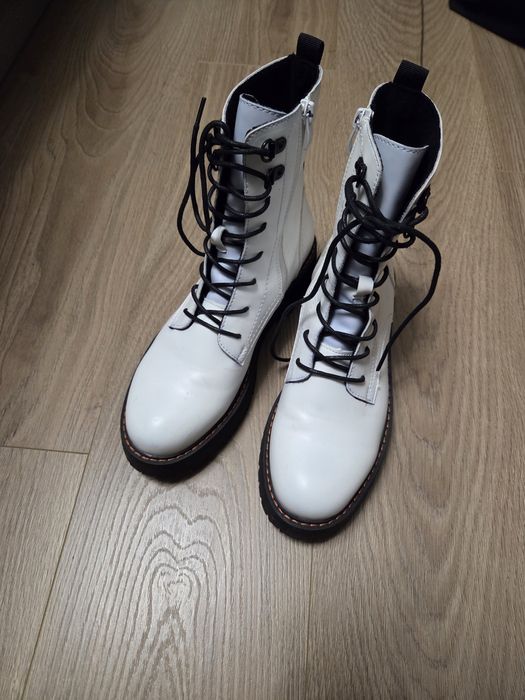 Дамски зимни боти