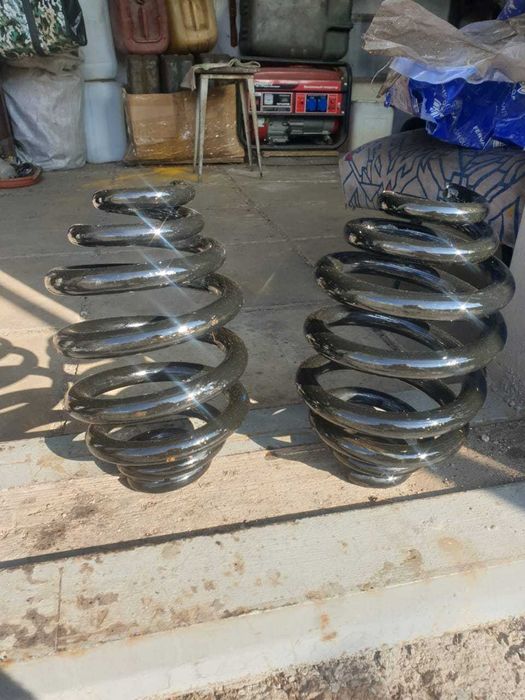 Volkswagen Transporter пружины новые