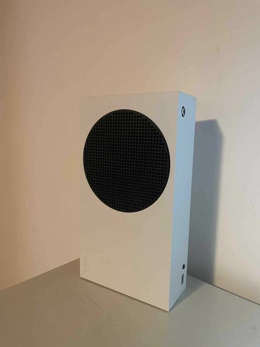 Xbox series S с гаранция