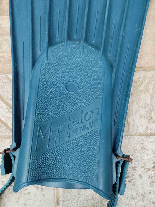 Водни очила и плавници