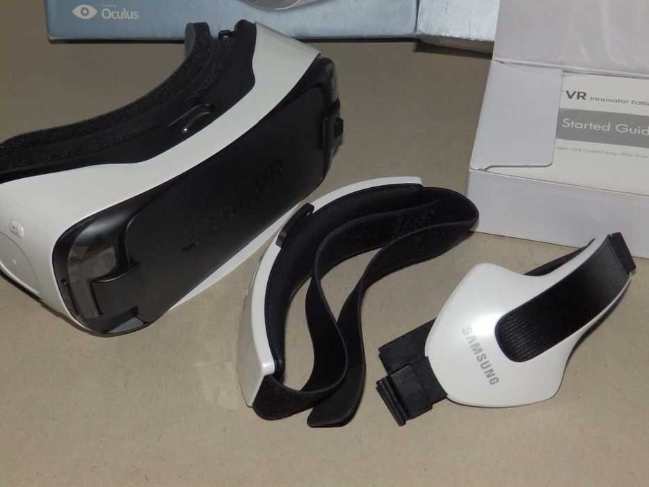 Очила за виртуална реалност Samsung gear vr
