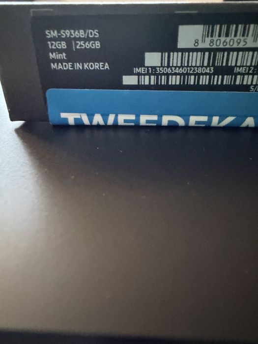 Sansung Galaxy S25 plus , Mint / light Green , 12 Gb , 256 Gb , nou !