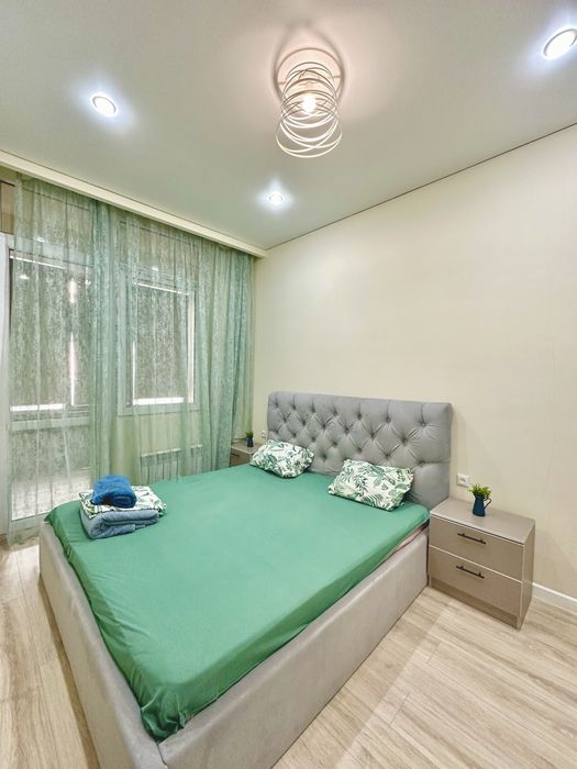 ЖК Теракота 2х ком свежая  квартира посуточно