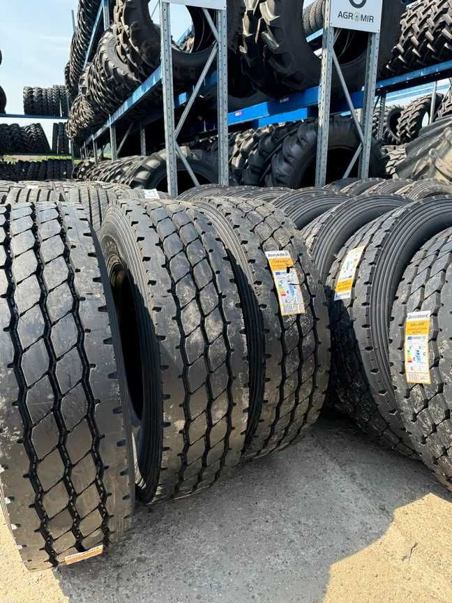 Marca BENCHMARK 315/80R22.5 de directie on/off de camion FIAT