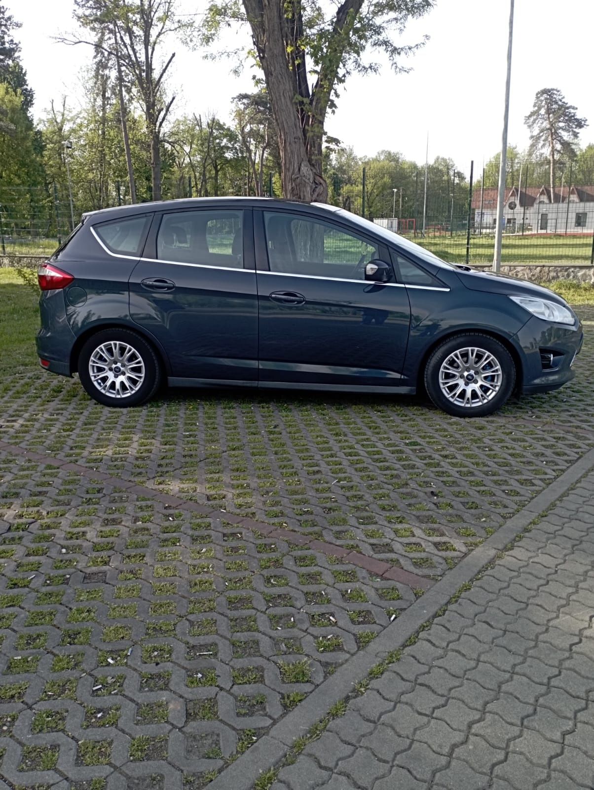 Ford C-Max Titanium