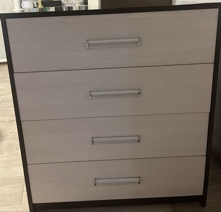 Продам комод в отличном состоянии